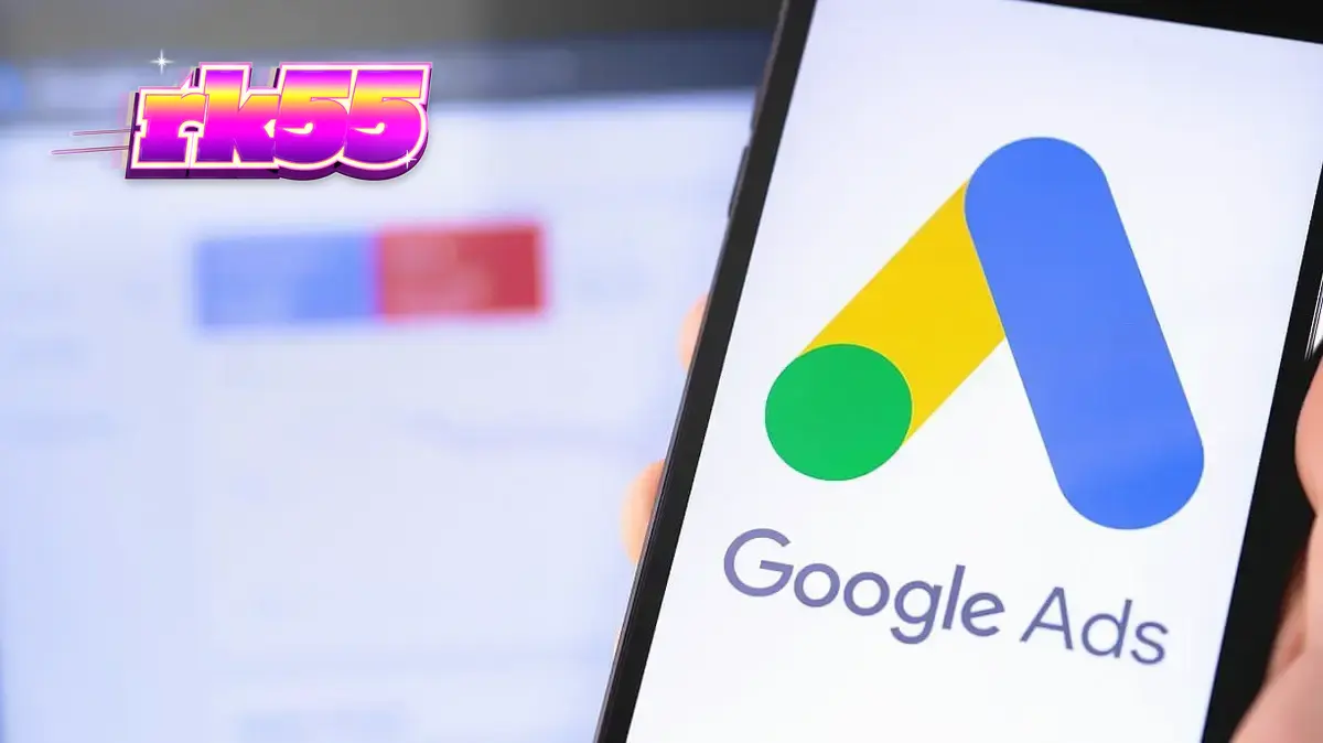 Ilustrasi logo Google dengan ikon perjudian seperti slot, kartu, dan dadu, menunjukkan kebijakan iklan baru.